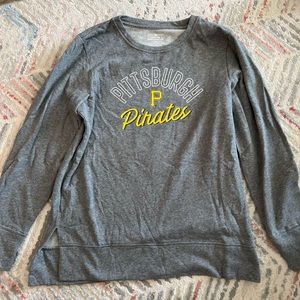 Large | Pittsburgh Pirates | Excellent Condition